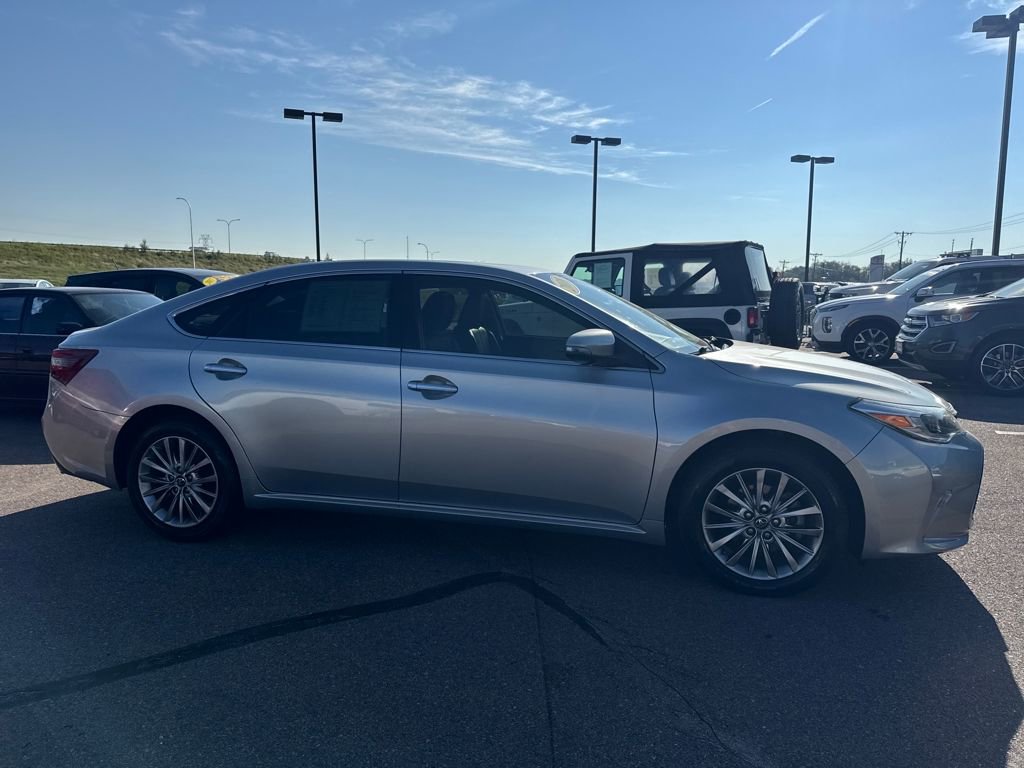 Used 2018 Toyota Avalon Limited w/ All Weather Liner Package image 6