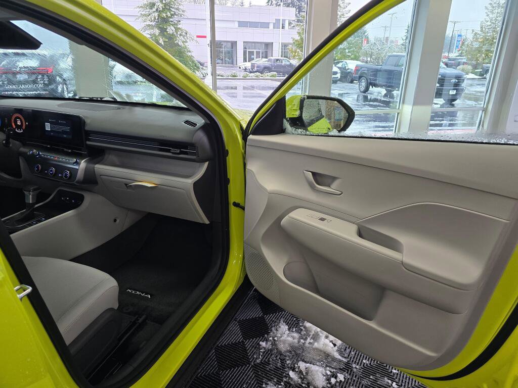New 2026 Hyundai Kona SE AWD/4WD image 44