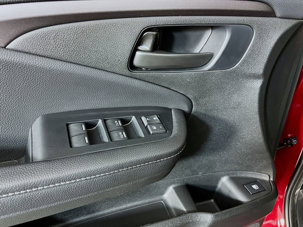 Used 2025 Honda Ridgeline Sport image 24