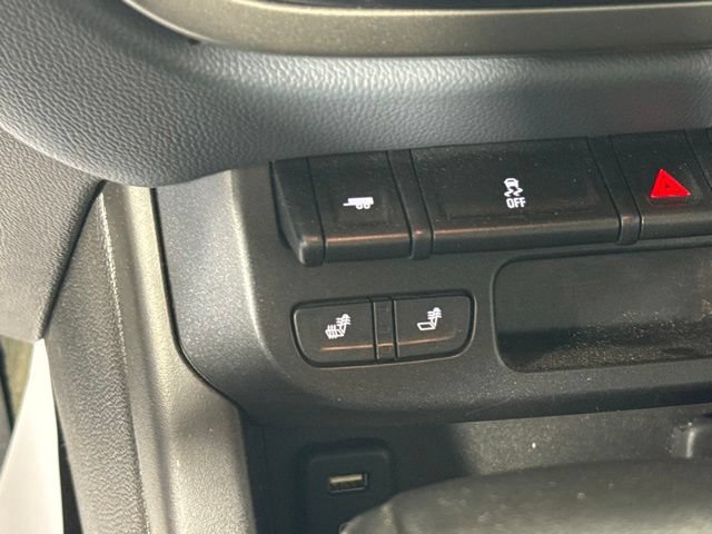 Used 2016 Chevrolet Colorado Z71 AWD/4WD image 25