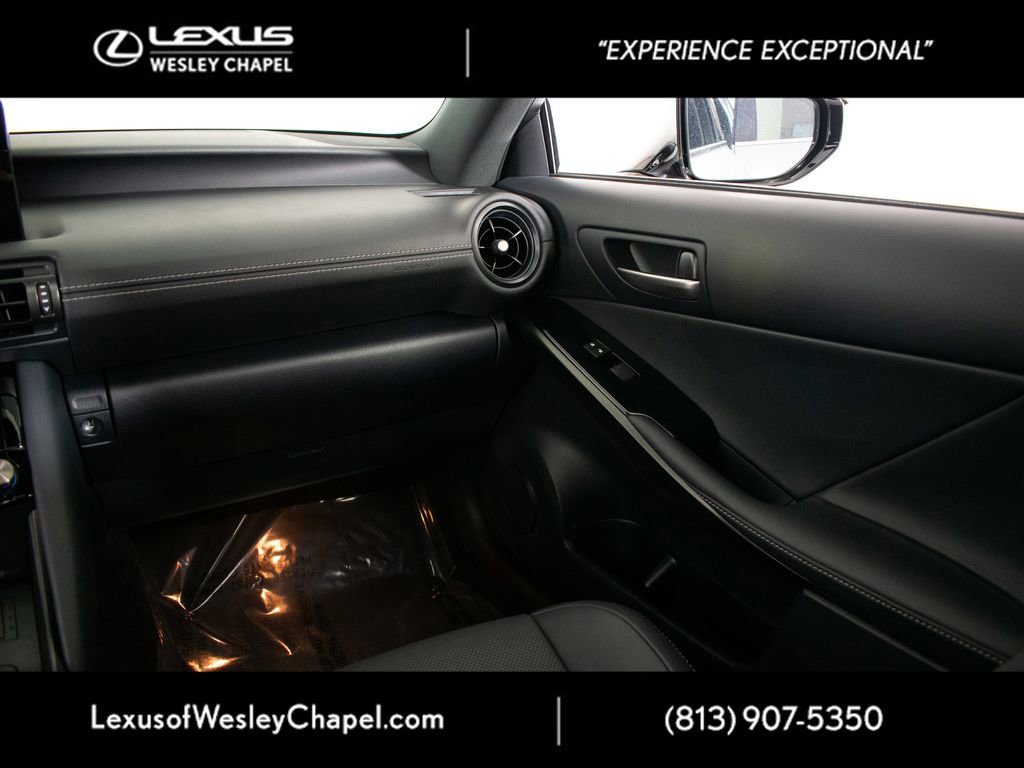 Used 2024 Lexus IS 300 F Sport image 29