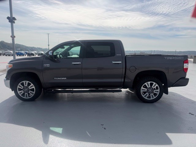 Used 2015 Toyota Tundra Limited w/ Limited Premium Package AWD/4WD image 6
