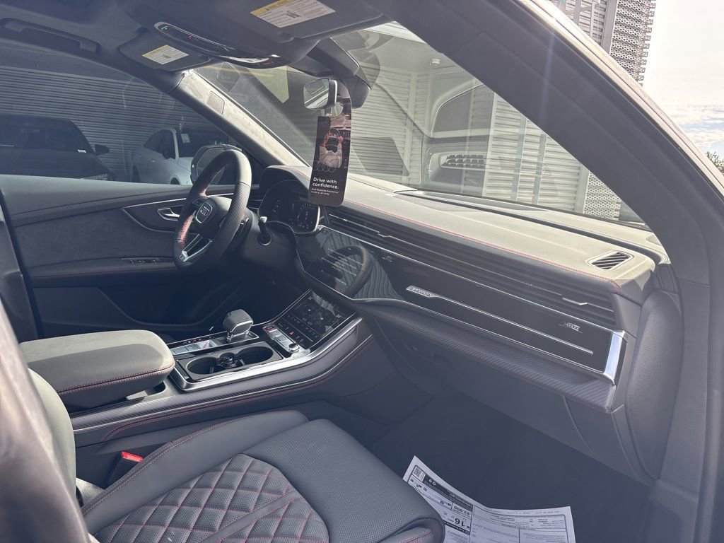 New 2026 Audi SQ8 Prestige image 15