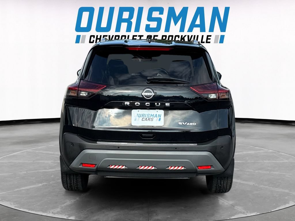 Used 2023 Nissan Rogue SV AWD/4WD image 5