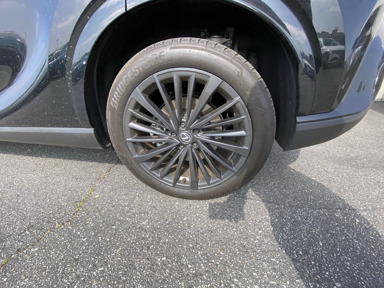 Used 2024 Lexus RX 350 Premium w/ Convenience Package FWD image 5