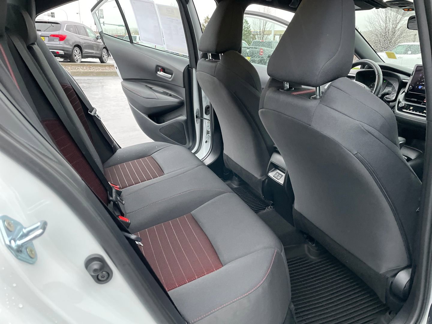 Certified 2025 Toyota Corolla SE image 15