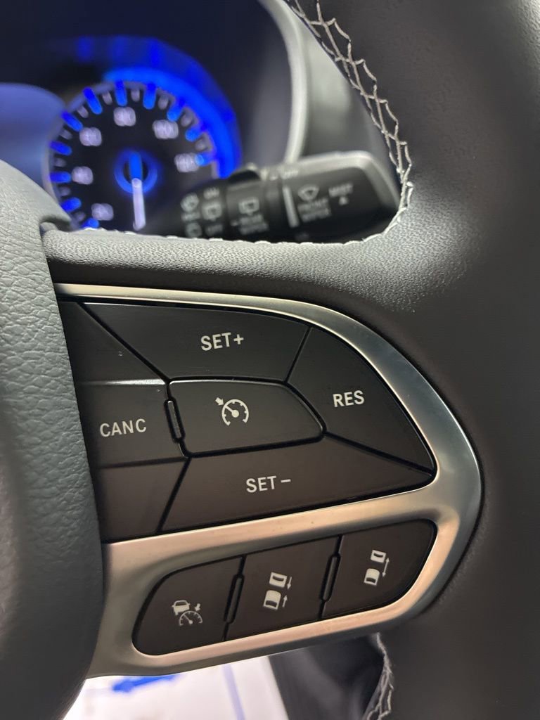 New 2026 Chrysler Voyager LX image 15