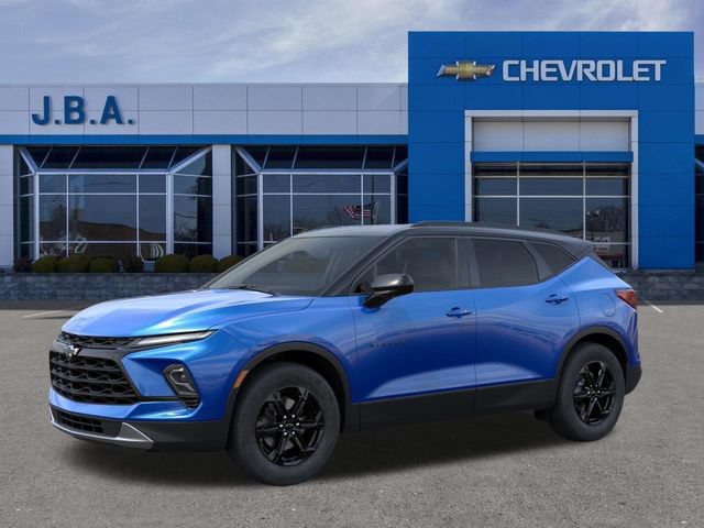 New 2026 Chevrolet Blazer LT w/ Convenience Package FWD image 2