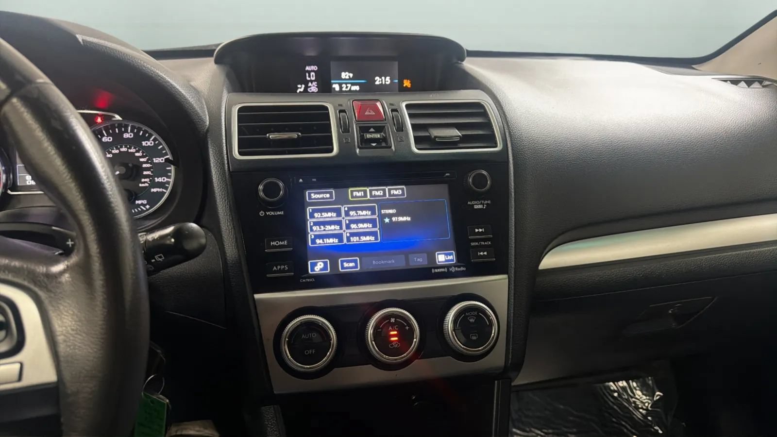 Used 2016 Subaru Crosstrek 2.0i Premium AWD/4WD image 14