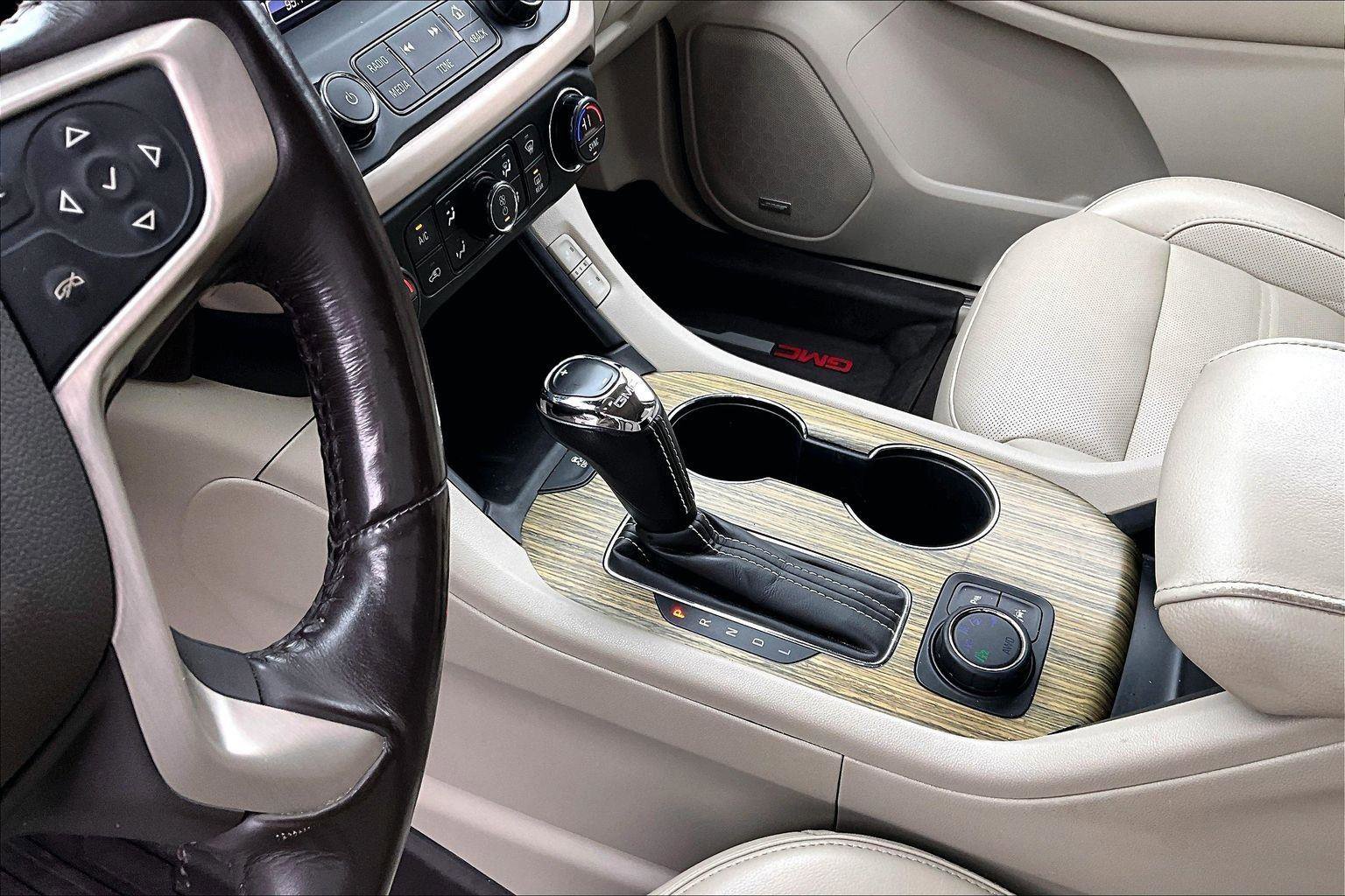 Used 2019 GMC Acadia Denali w/ Technology Package image 15