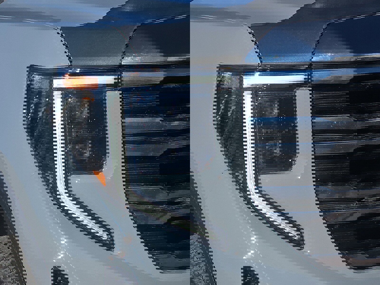 Used 2024 GMC Sierra 1500 AT4 w/ Technology Package image 8