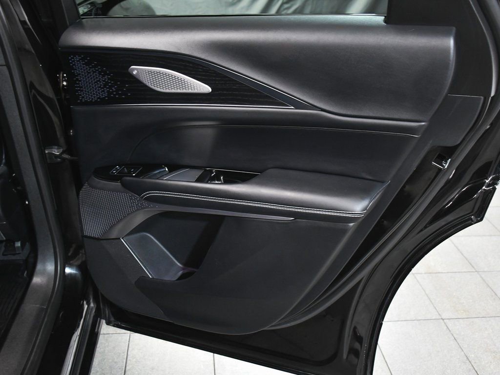 Used 2026 Cadillac Lyriq V image 17