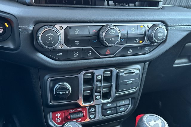 New 2026 Jeep Wrangler Unlimited Rubicon AWD/4WD image 20