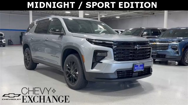 New 2025 Chevrolet Traverse LT w/ Midnight/Sport Edition