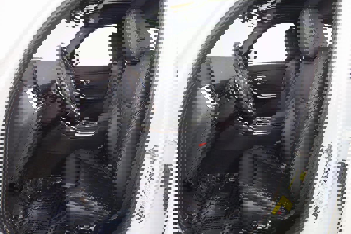 Used 2023 BMW 330e xDrive w/ Premium Package image 12