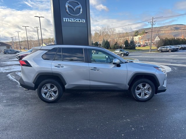 Used 2022 Toyota RAV4 XLE w/ Convenience Package image 15