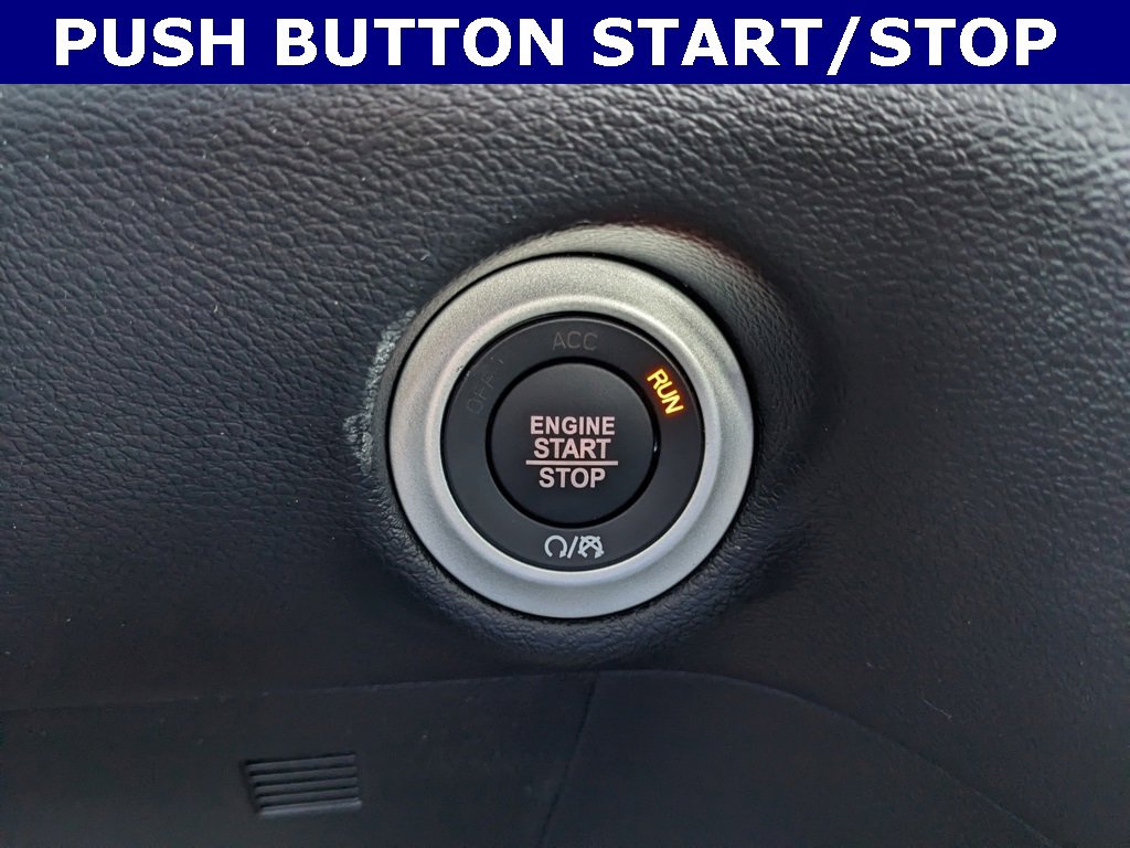 New 2026 Chrysler Voyager LX image 13