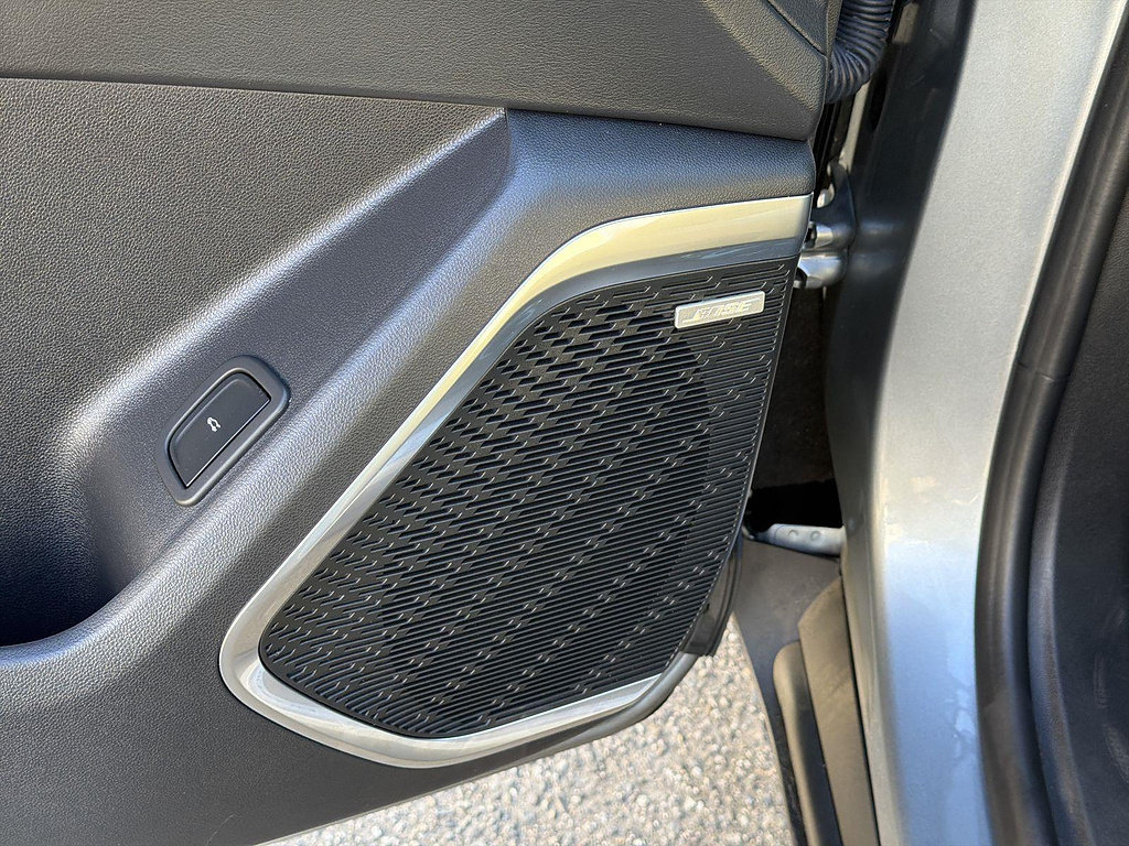 Used 2026 Buick Enclave Preferred w/ LPO, Floor Liner Package FWD image 23