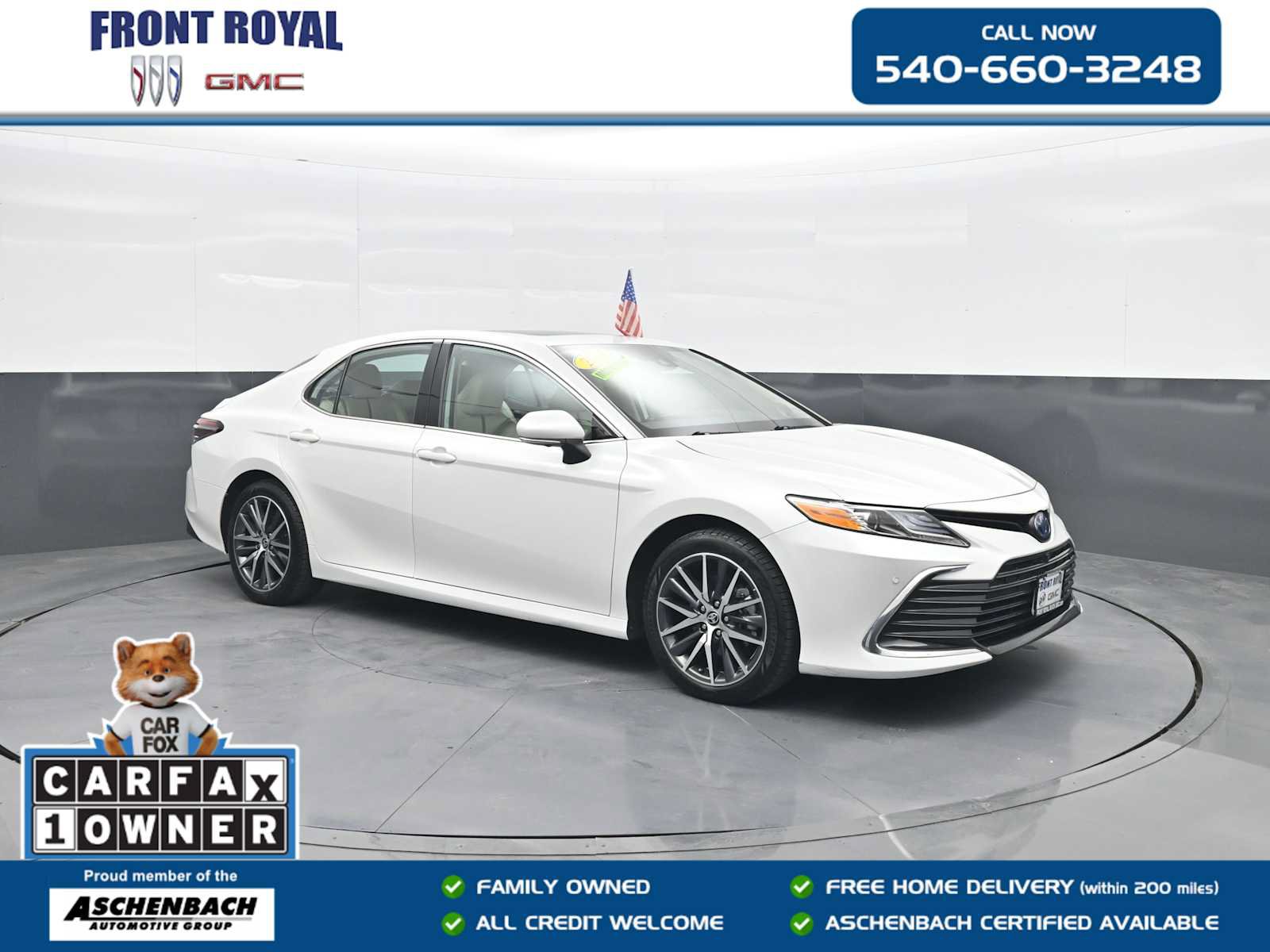 Used 2024 Toyota Camry XLE w/ Navigation Package FWD image 1