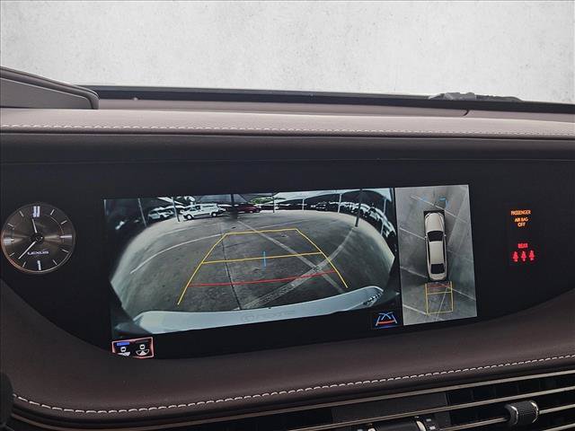 Used 2018 Lexus LS 500 w/ Interior Upgrade Package RWD image 23