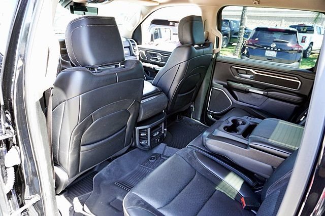 Used 2021 RAM 1500 Laramie AWD/4WD image 29