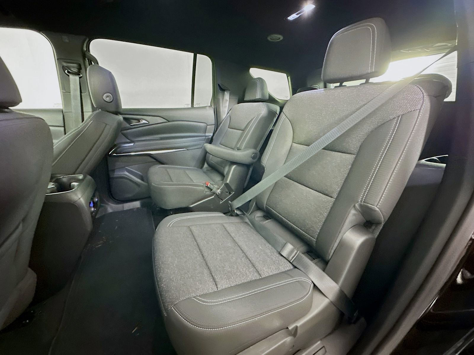 New 2026 Chevrolet Traverse LT image 24