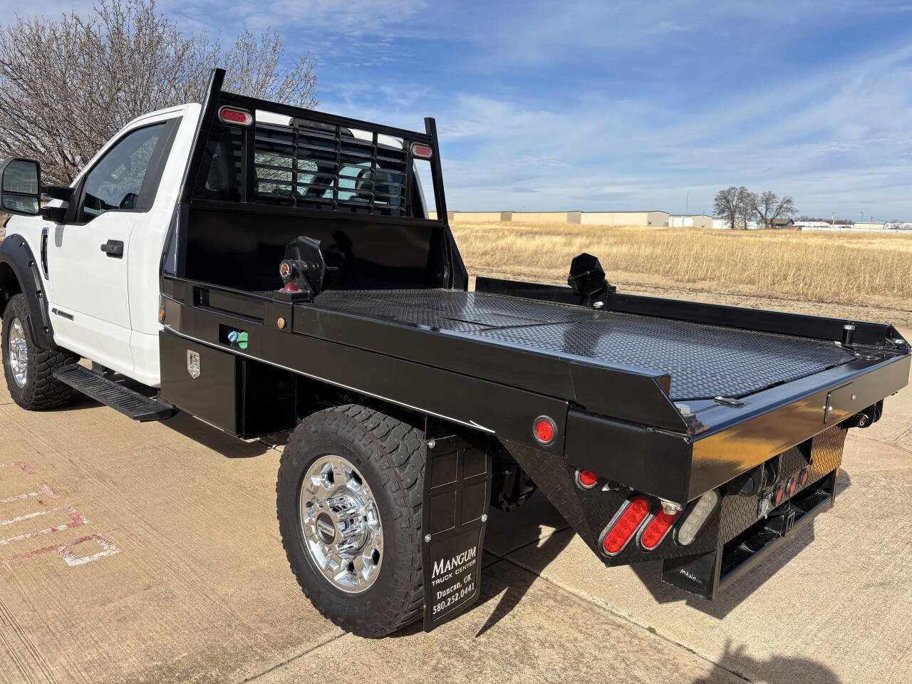 Used 2017 Ford F350 XL w/ Power Equipment Group image 5