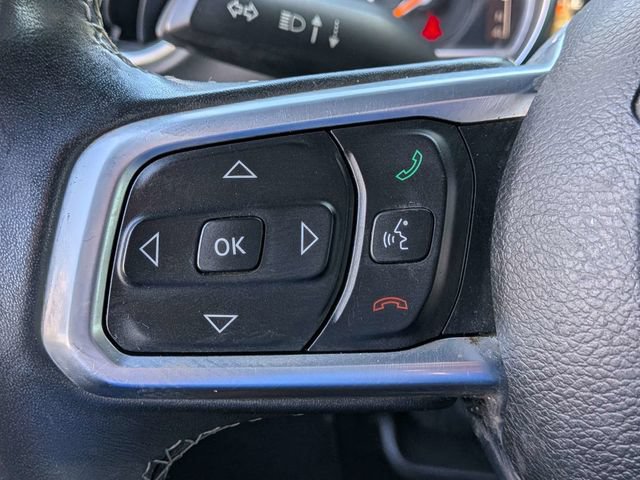 Used 2019 Jeep Wrangler Unlimited Sahara AWD/4WD image 27