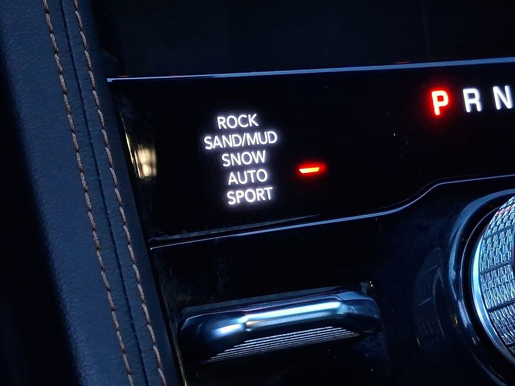 Used 2022 Jeep Grand Cherokee Summit image 23