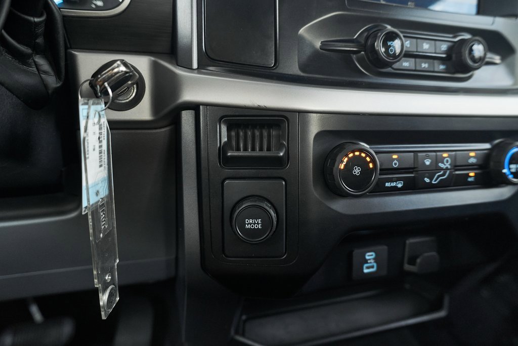 Used 2023 Ford F150 XLT image 44