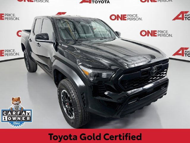 Certified 2025 Toyota Tacoma TRD Off-Road AWD/4WD image 1