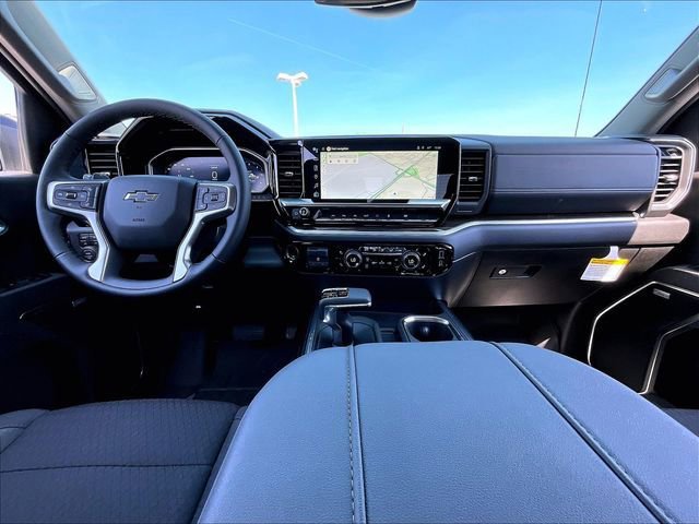 New 2026 Chevrolet Silverado 1500 RST w/ Dark Appearance Package AWD/4WD image 11