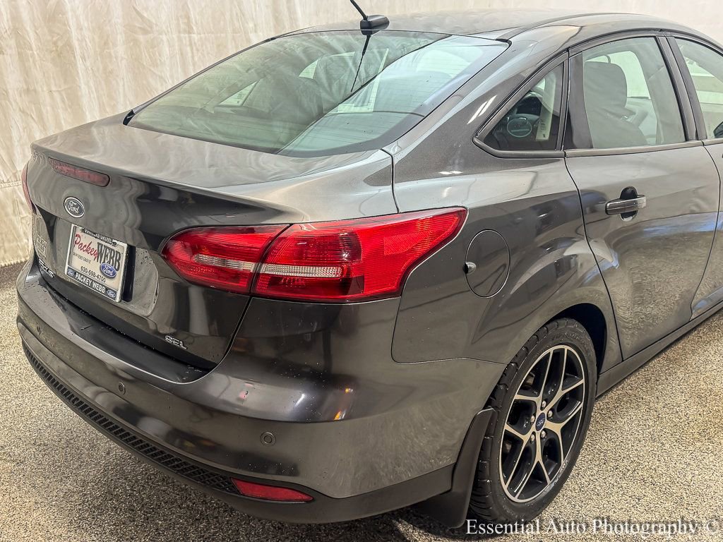 Used 2018 Ford Focus SEL FWD image 8
