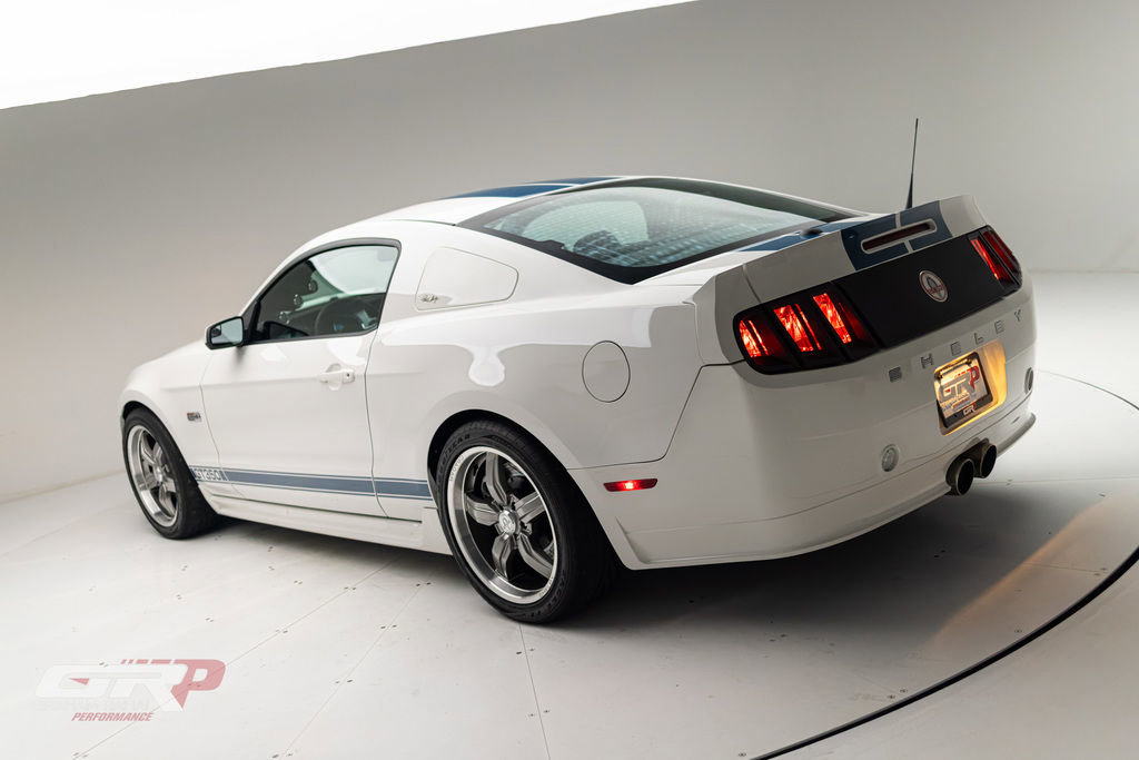 Used 2011 Ford Mustang GT Premium w/ Security Pkg RWD image 21