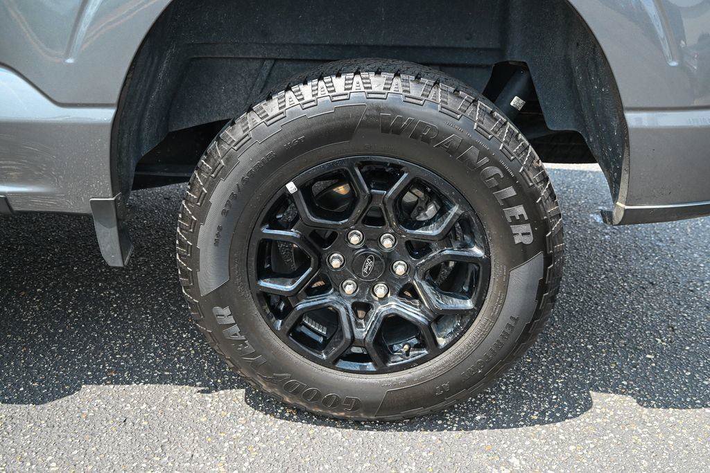 Certified 2024 Ford F150 XLT w/ Equipment Group 302A MID AWD/4WD image 16