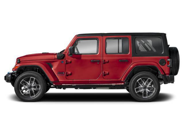 Used 2025 Jeep Wrangler Unlimited Sahara AWD/4WD image 3