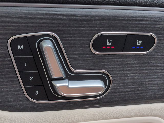 Certified 2022 Mercedes-Benz GLA 250 image 23
