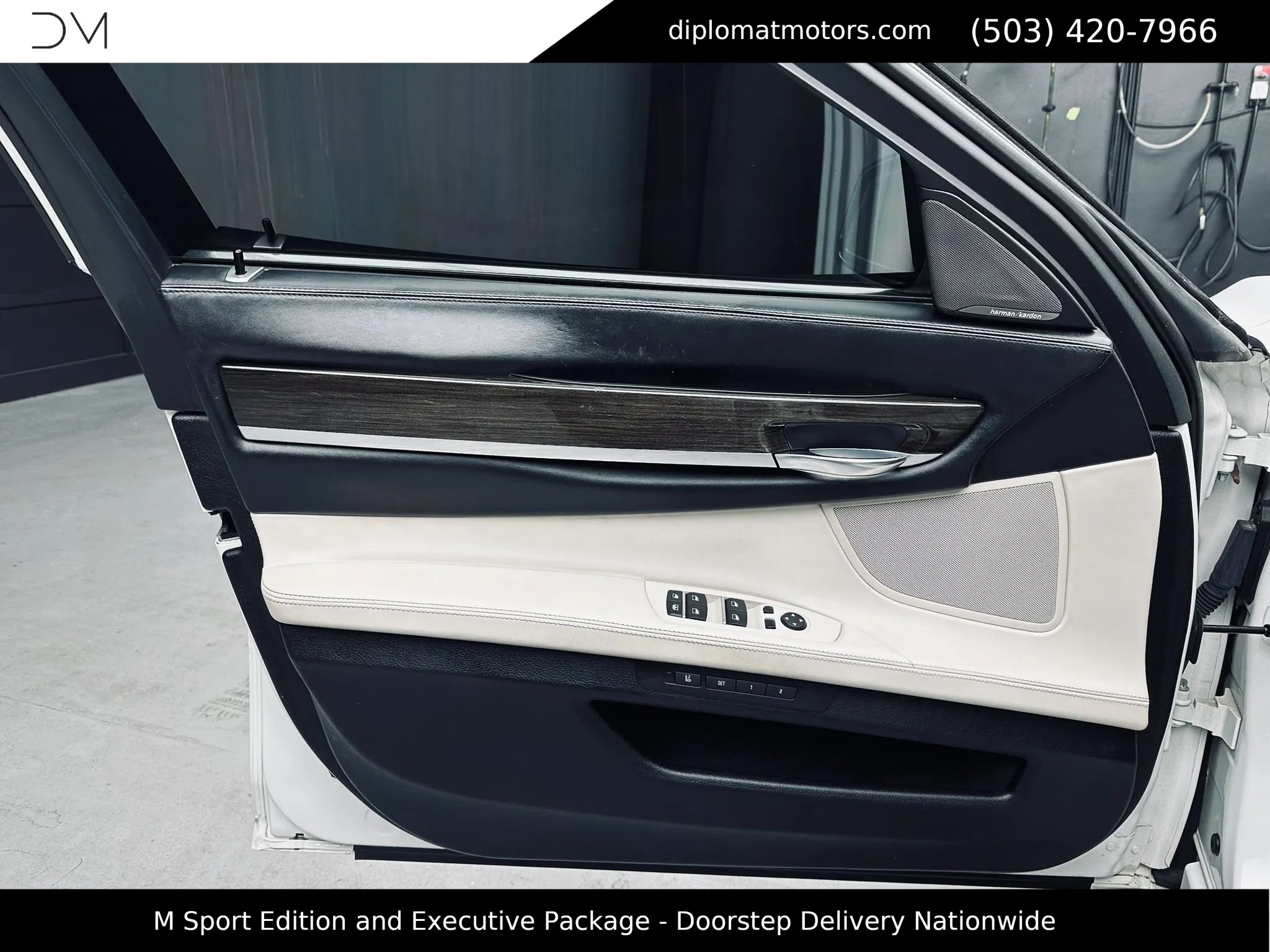 Used 2015 BMW 750Li xDrive AWD/4WD image 24