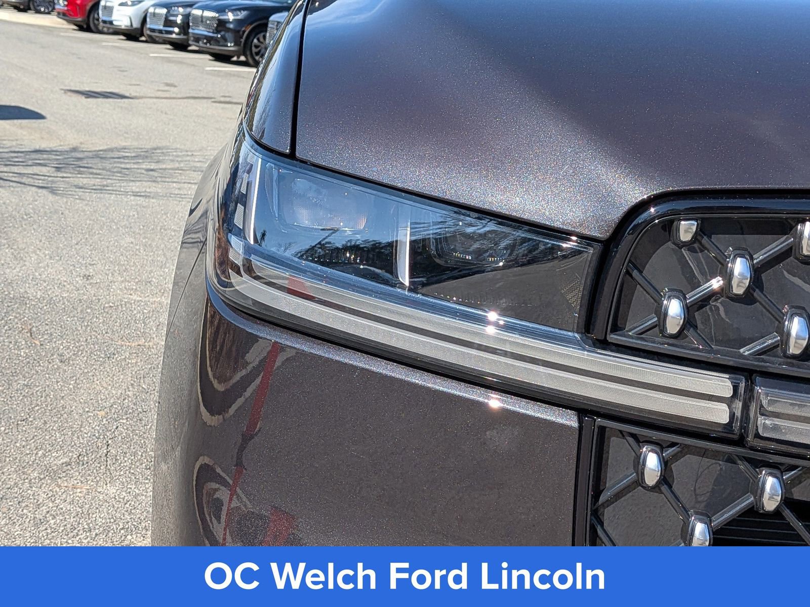 Certified 2025 Lincoln Navigator L Black Label AWD/4WD image 11