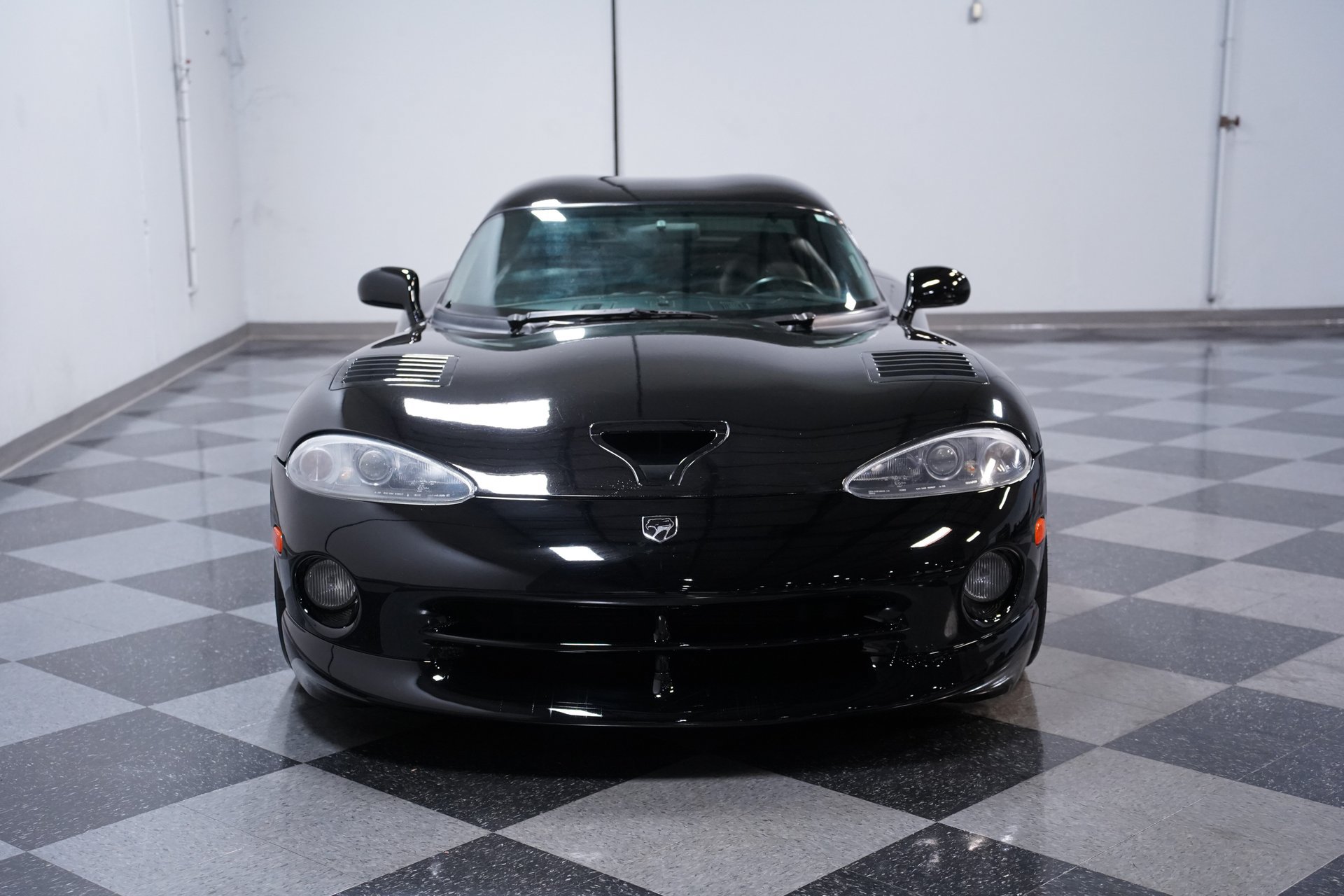 Used 2000 Dodge Viper GTS RWD image 15