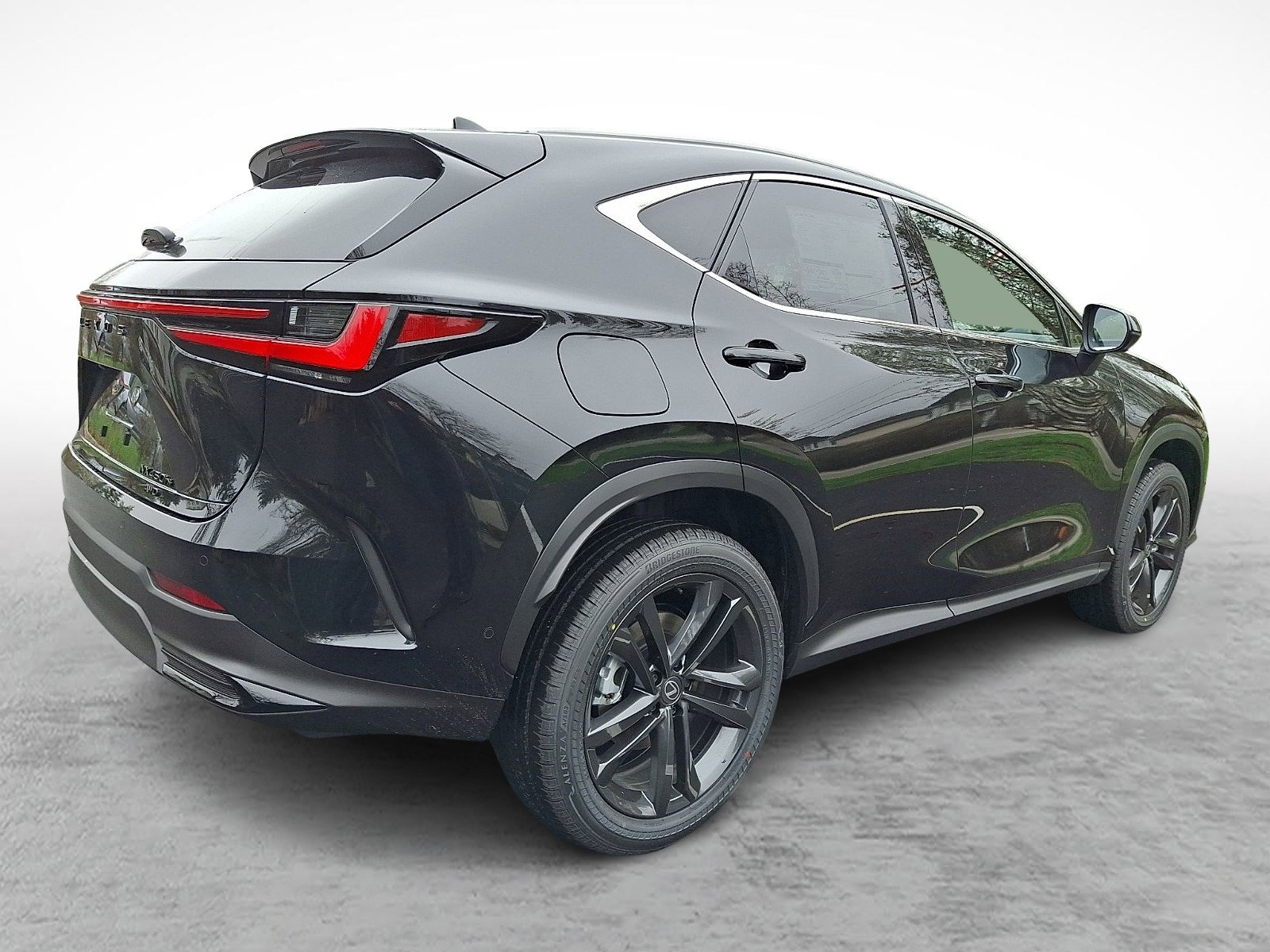 New 2026 Lexus NX 450h+ AWD w/ Luxury Package image 4