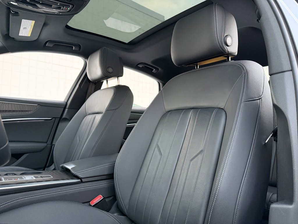 Used 2023 Audi A6 Premium Plus w/ Premium Plus Package image 12