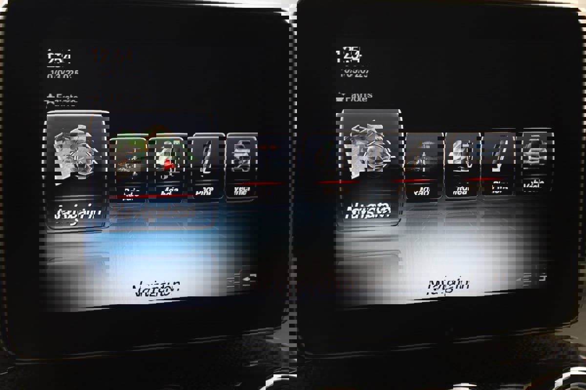 Used 2019 Mercedes-Benz GLC 63 AMG 4MATIC image 40