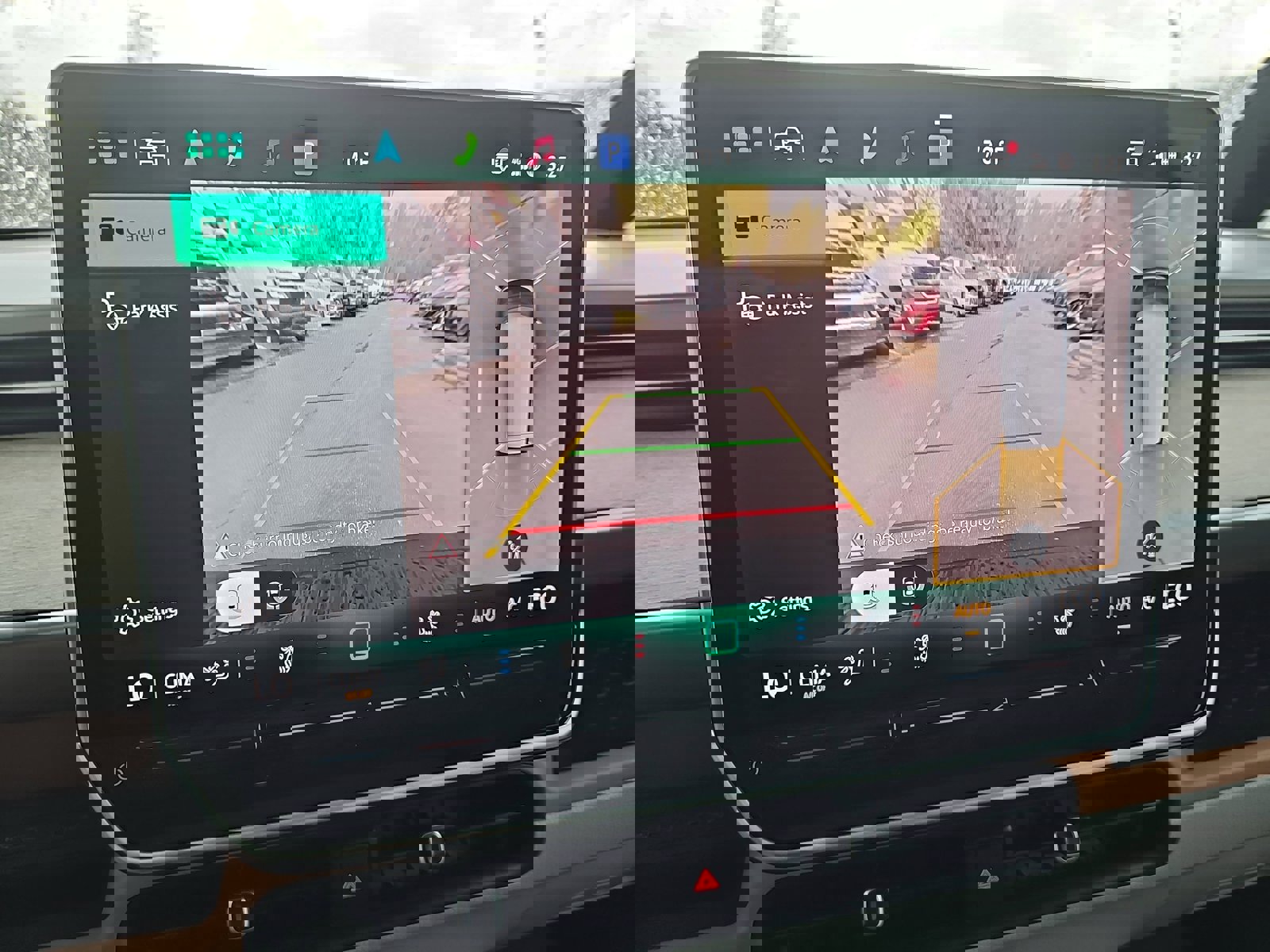 Used 2025 Volkswagen ID. Buzz 1st Edition image 27