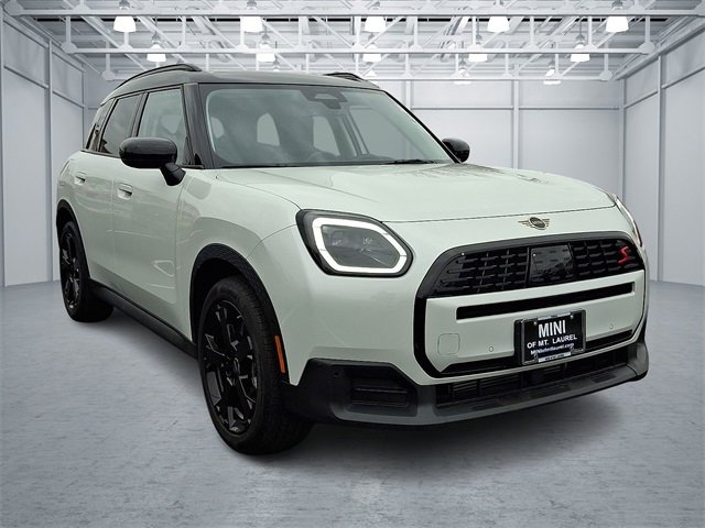Used 2025 MINI Cooper Countryman S image 3