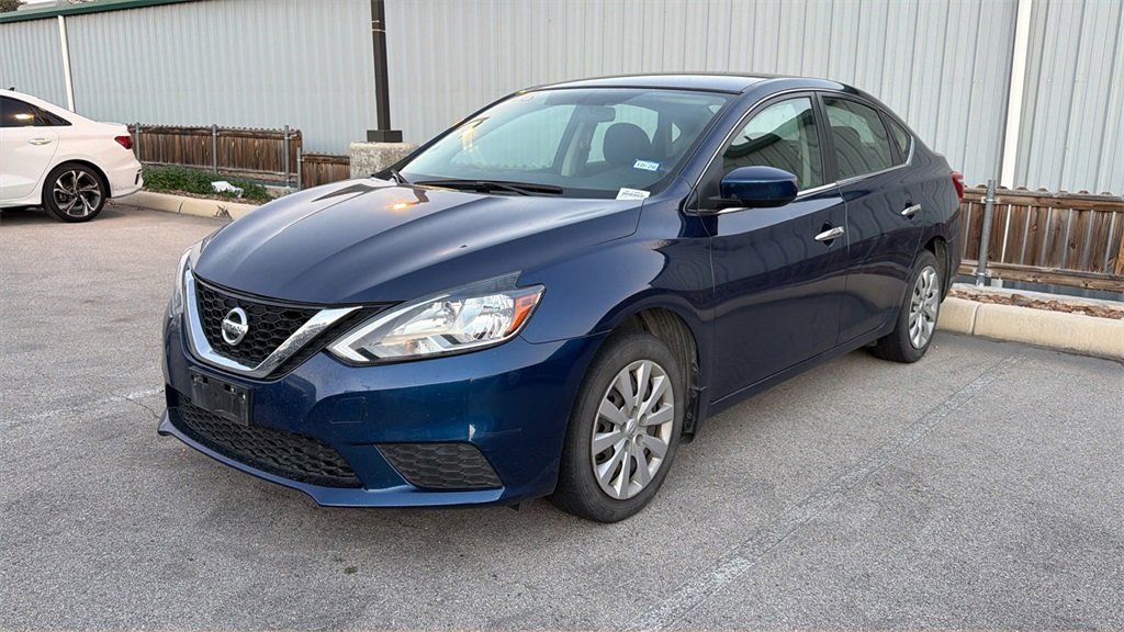 Used 2016 Nissan Sentra S image 15