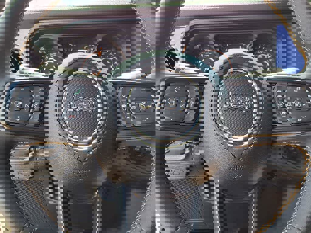 Used 2024 Jeep Gladiator Sport image 31