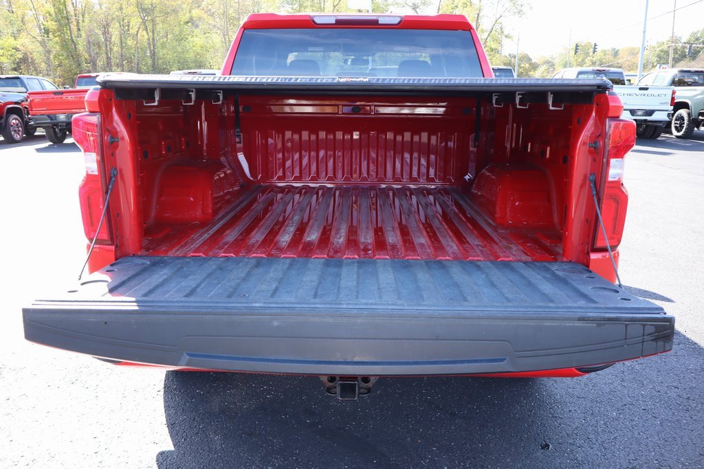 Used 2020 Chevrolet Silverado 1500 Custom w/ Custom Value Package image 27