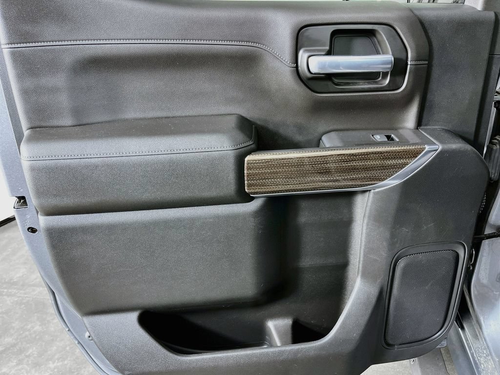 Used 2020 Chevrolet Silverado 1500 LT Trail Boss AWD/4WD image 29