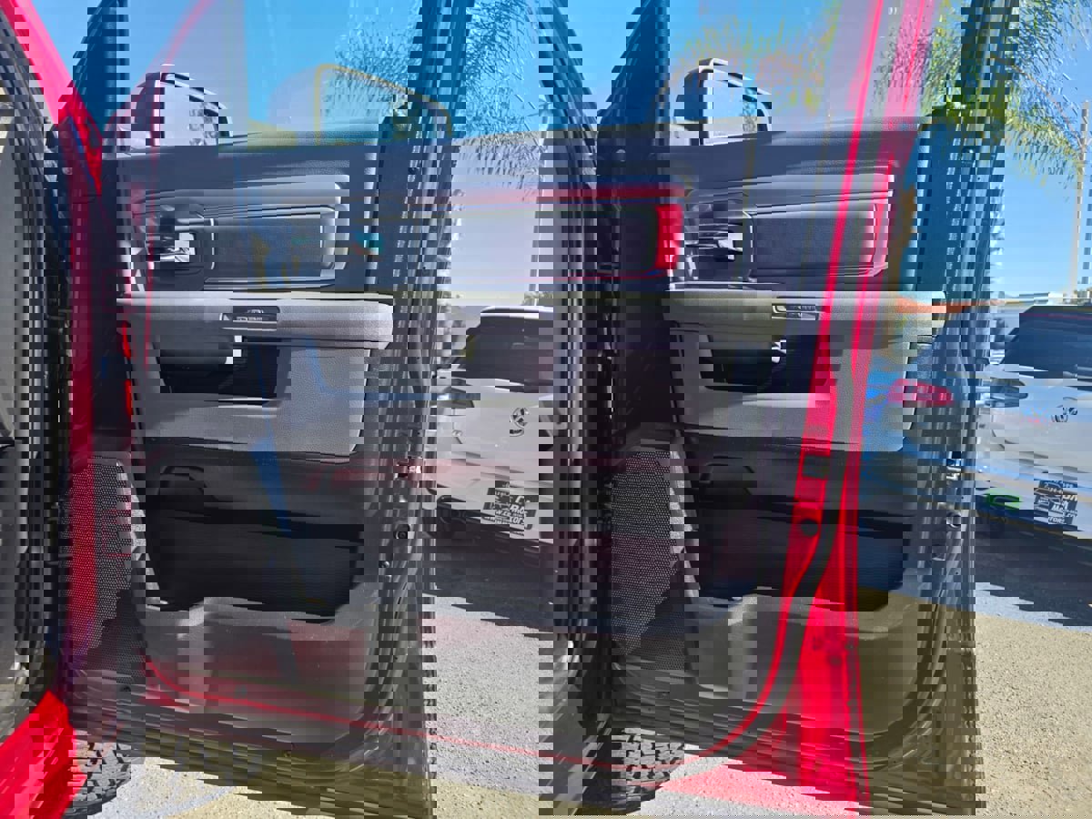 Used 2015 RAM 1500 Big Horn image 24